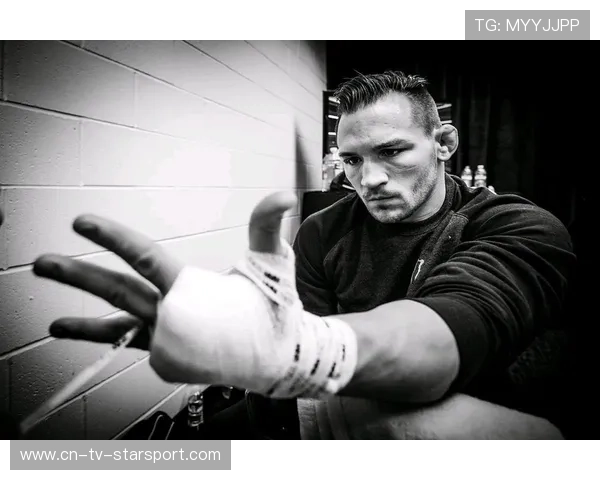 格斗UFC：顶级对决震撼全场，擂台激战不断！，ufc十大格斗高手排名